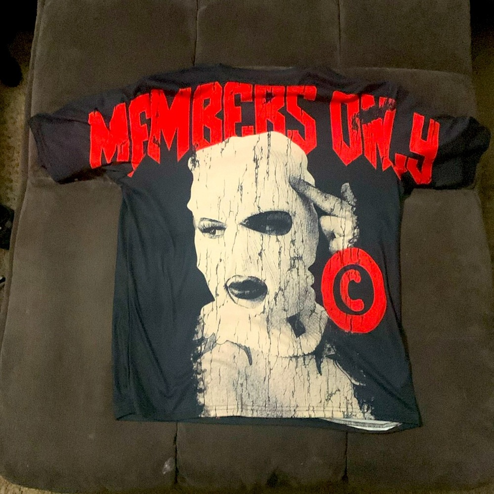 Members only shirt (only COOL people can zBUY)